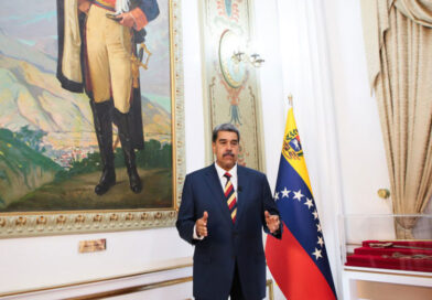 Maduro reafirma que la FANB está desplegada para «combatir y derrotar» la violencia que viene de Colombia