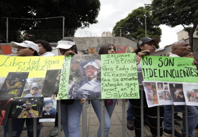 MADURO EN APOYO DE FAMILIARES