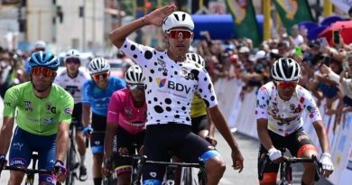 Colombiano Brandon Rojas gana la quinta etapa de la Vuelta al Táchira