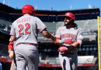 Eugenio Suárez conecta Grand Slam en épica victoria de los Reds
